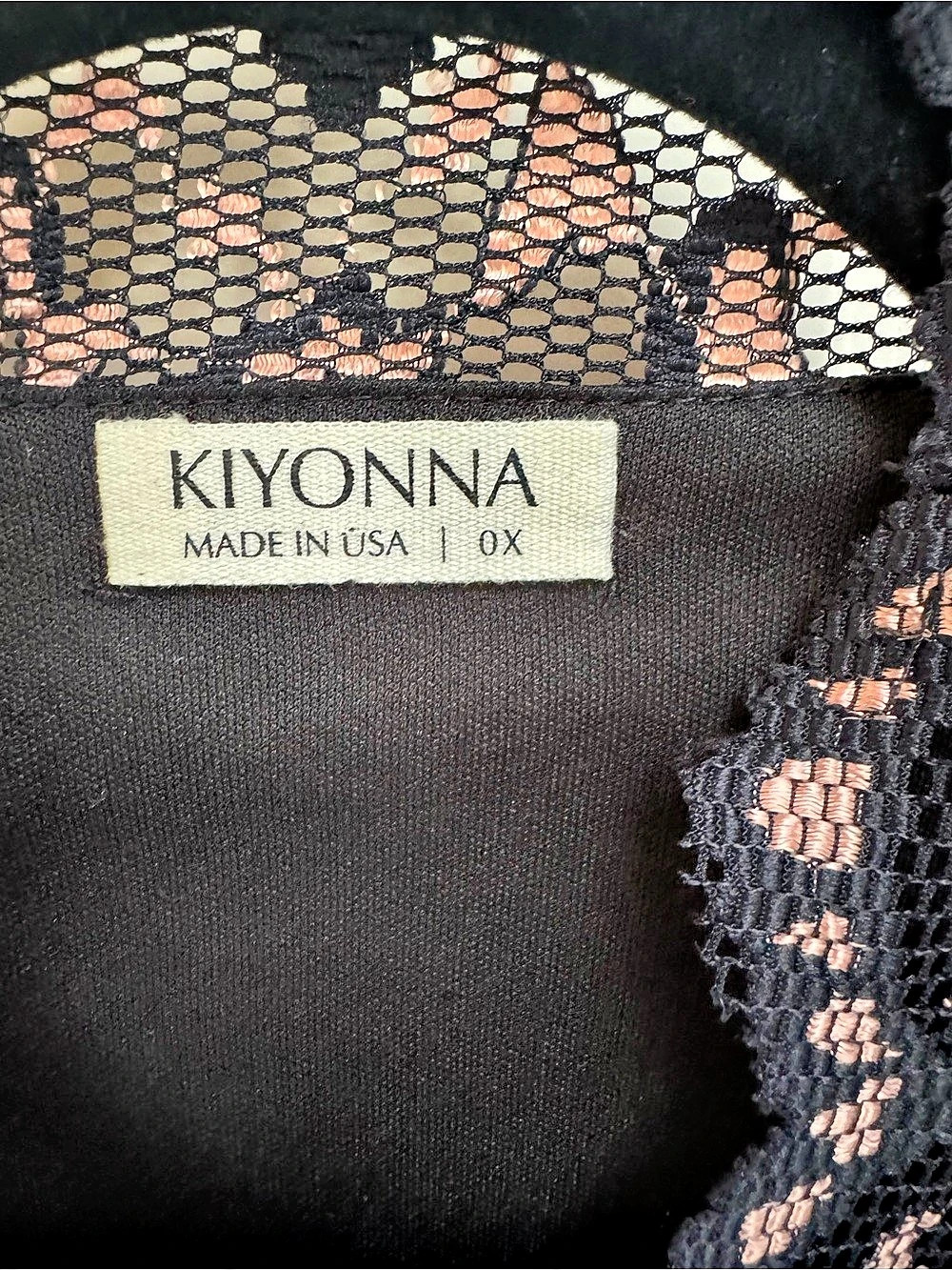 Kiyonna Luxe Lace Empire Waist Peplum Top 0X - Picture 6 of 8